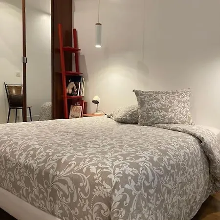 Appartamento 2 Pieces Parisien à 10 Min De Montmartre